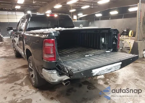 2024 Ram 1500 Laramie 4X4 5'7 Box z USA, uszkodzony, nr VIN 1C6SRFJT6RN111184